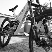 DK Bikes Balfa BB7
