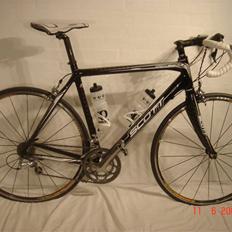 Scott cr1 team