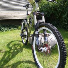 Da Bomb Da Pukka '09