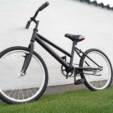 24 Bicycles Evil D.O.C