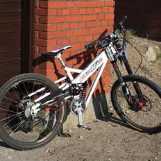 DK Bikes Balfa BB7