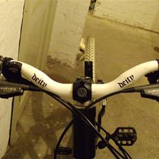 24 Bicycles Pornking 3 solgt