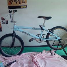 Avent crupi TILSALG!!!! BYD