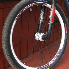 GT Ruckus SX SOLGT
