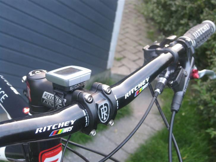 Radon zr race 7.0 (Stjålet) - nyt Ritchey WCS Rizer styr, ny Ritchey Comp frempind, nye Ritchey håndtag :)  billede 10