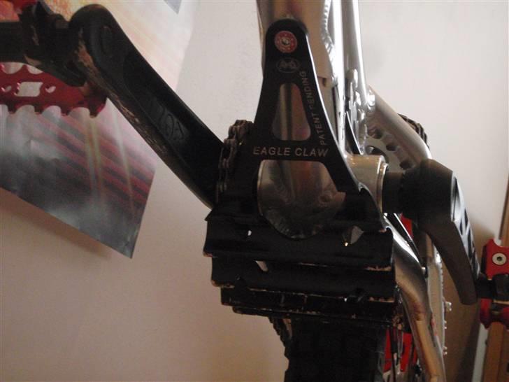 Monty 221 Kamel 09 død/knækket billede 9