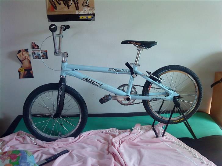 Avent crupi TILSALG!!!! BYD - hele cyklen billede 2