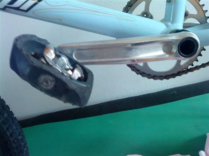 Avent crupi TILSALG!!!! BYD - pedal og arme billede 4