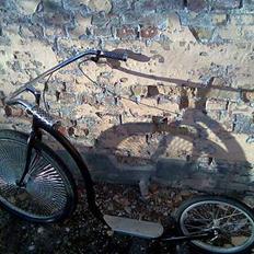 No-Name Kick Bike