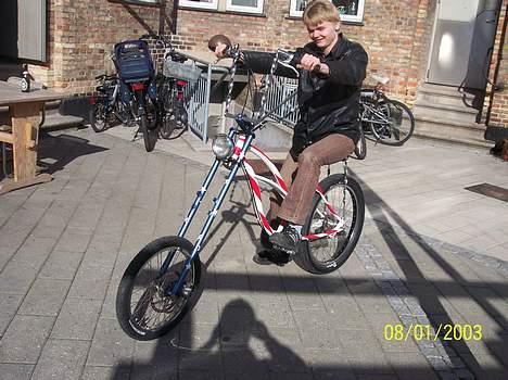No-Name chopper - her ses den før jeg kom ny sissybar og håndtag på billede 2
