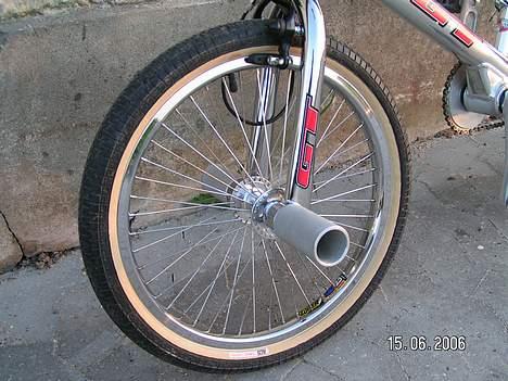 GT Show - Forhjul, 48 eger Radial opspændt billede 6