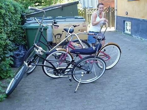 No-Name Hog Rider - Min i forgrunden, og min kærestes cruiser bag ved.. billede 8