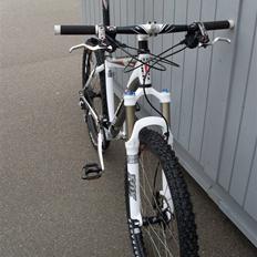 Trek 8500