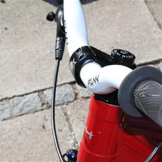 24 Bicycles TwoFour Le Toy 4 *SOLGT*