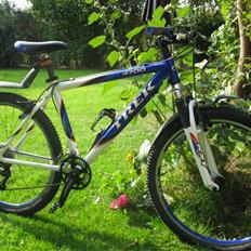 Trek trek alpha 4700