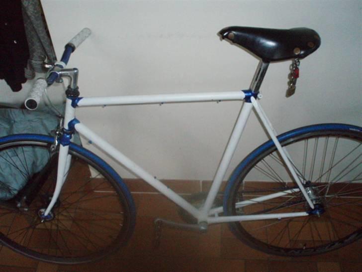 No-Name Riis Fixie TILSALG - Højre side, Hele cyklen billede 1
