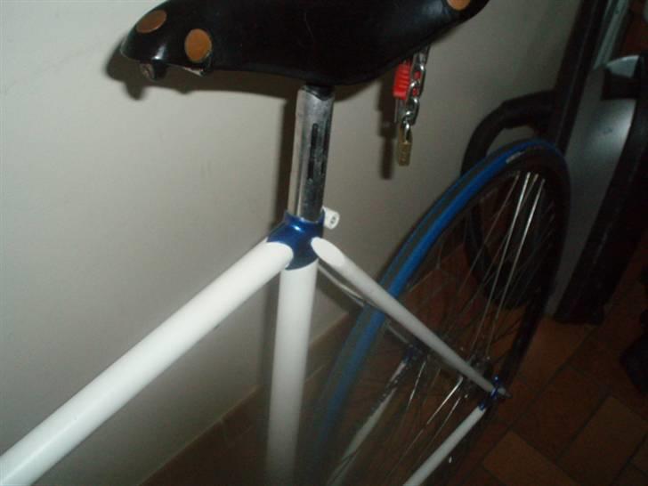 No-Name Riis Fixie TILSALG - saddelpind og den yderst sjældne brooks saddel billede 3