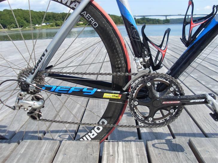 Giant Defy 3 billede 8