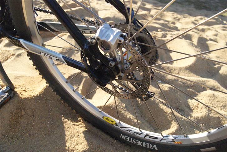 GT avalanche 2.0 (tilsalg) billede 10