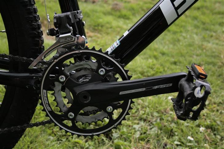 Bianchi Mutt 7400 - Juli 2009 - FSA Gamma Drive kranksæt med MegaExo krankboks og SLX forskifter billede 14