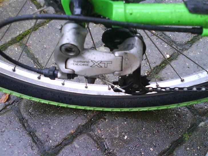 Kona eksplosiv billede 2