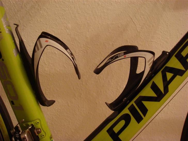 Pinarello Dogma 60.1 "SOLGT" - Elite carbon flaskeholdere. billede 3
