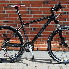 Cube LTD Comp *STJÅLET*