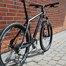 Cube LTD Comp *STJÅLET*