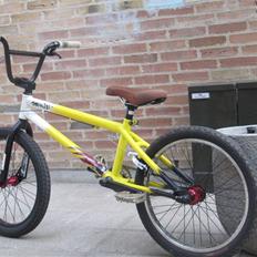 Specialized - SOLGT -  Fuse 4 
