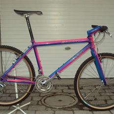Klein Attitude 1992