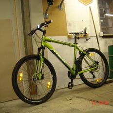 Trek 4300 Disc 2010