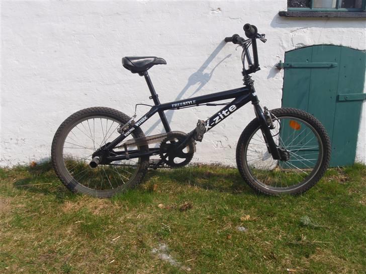 X-zite bmx ---SOLGT--- - cyklen på en varm forårsdag billede 1