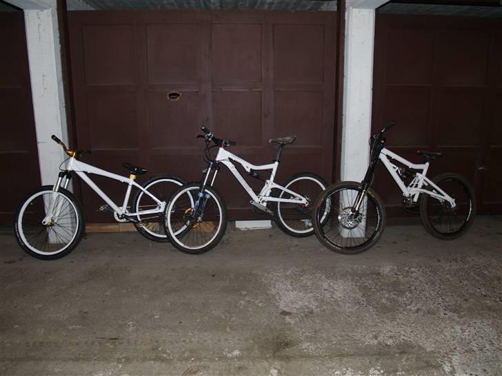 Yeti DJ - Min bikepark - Yeti DJ, Santa Cruz Heckler og Santa Cruz Bullit billede 2