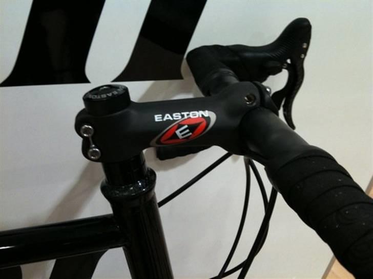 Columbus Thron Campagnolo 11 speed - Easton EC90 SLX Styr og frempind billede 19