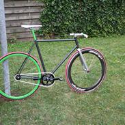 No-Name Fixie