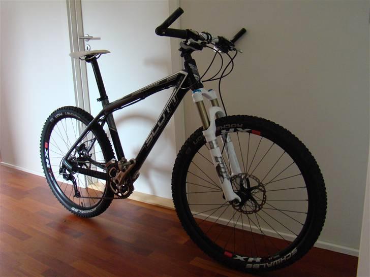 Scott Scale 20 2009 billede 1