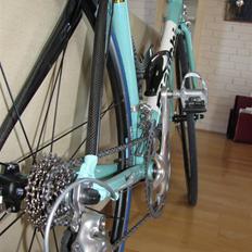 Bianchi 1885 B4P