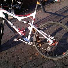 Viper Fugitif carbon flex solgt