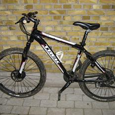 Trek 4 series - 4300