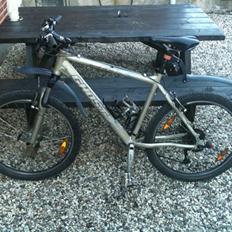 Ghost special Eb LTS