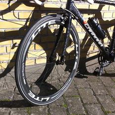 Carrara Monocoque Carbon Racer