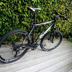 Cube                    Analog