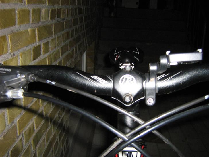Trek 4 series - 4300 - Min cykel set forfra billede 5