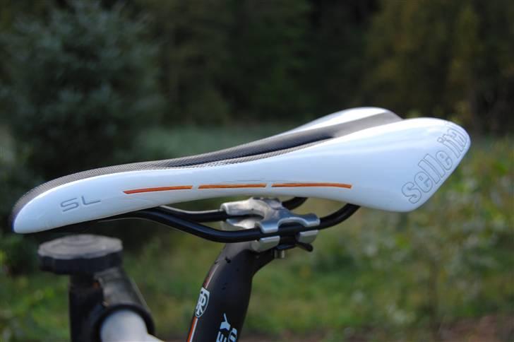 KTM RC Score 2.0 solgt billede 3