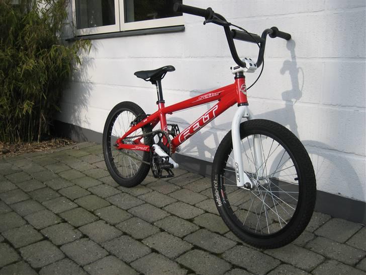 felt sector pro xl