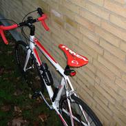 Trek 1.2