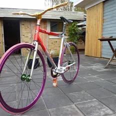 Vitus Razor