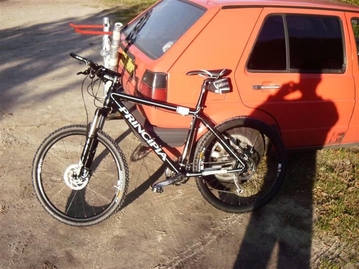 Principia MXCe Stjålet - På vej ud på jomfruturen billede 3