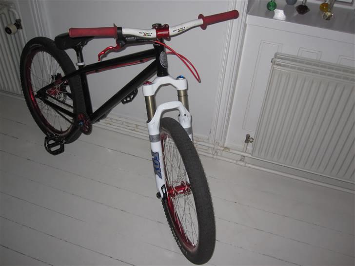 Identiti p60 billede 1