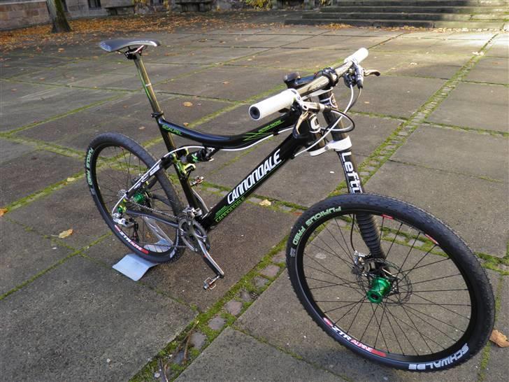 Cannondale SCALPEL TEAM - Komplet XX gruppe - Lefty Carbon gaffel - 1275 grams ZTR hjulsæt - Så kører vi.. :) billede 1